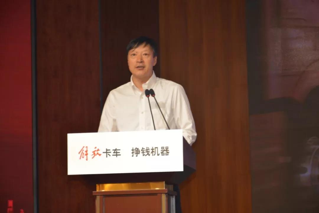 新J6四季款和新J6北方款同时上线,你更喜欢哪款? - 第1张 - 提加商用车网 新J6四季款和新J6北方款同时上线,你更喜欢哪款? - 第1张