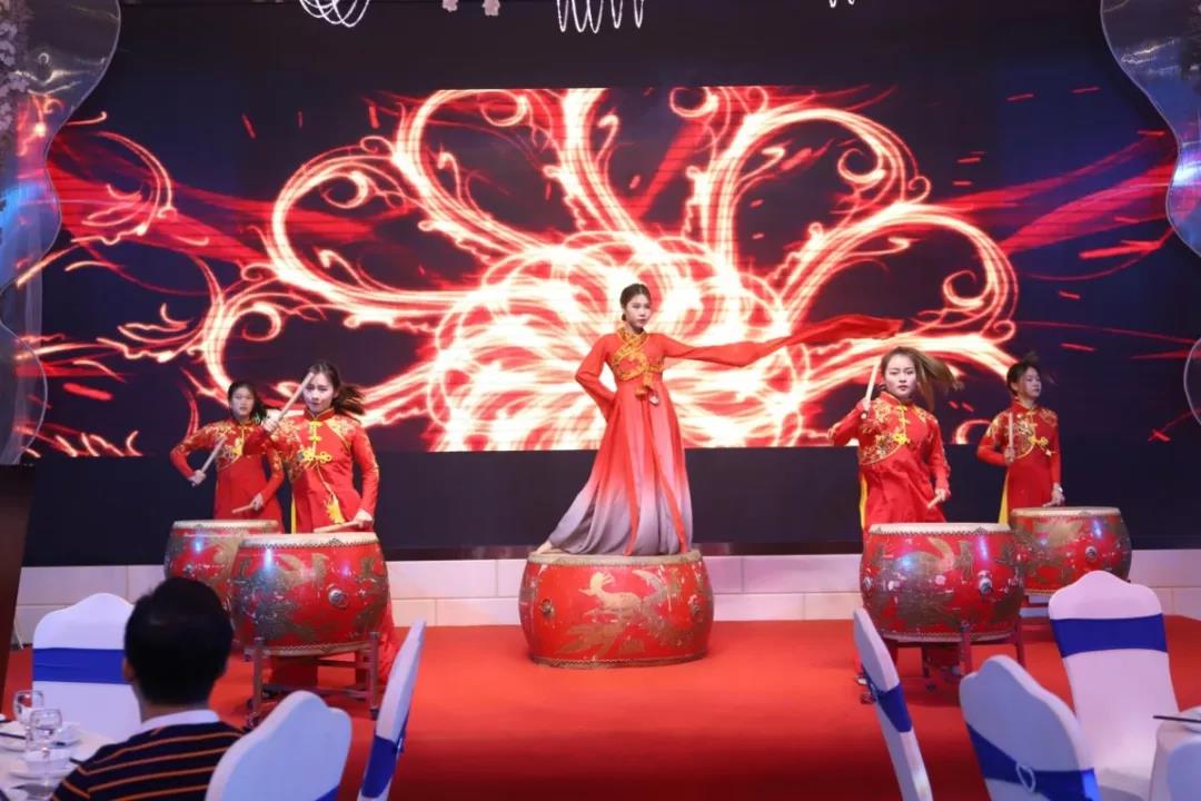 新J6四季款和新J6北方款同时上线,你更喜欢哪款? - 第8张 - 提加商用车网 新J6四季款和新J6北方款同时上线,你更喜欢哪款? - 第8张