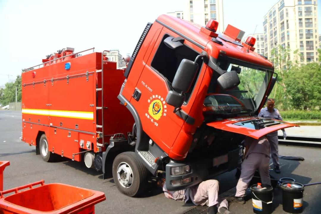 “七十峥嵘，与国同梦”，2019曼恩全国消防底盘安全巡检助力钱塘 - 第6张