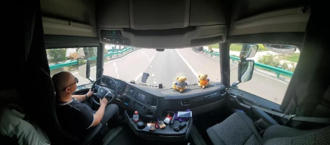 尼一路向南乘风而来，权威媒体跟车后都是什么心情？ - 第2张