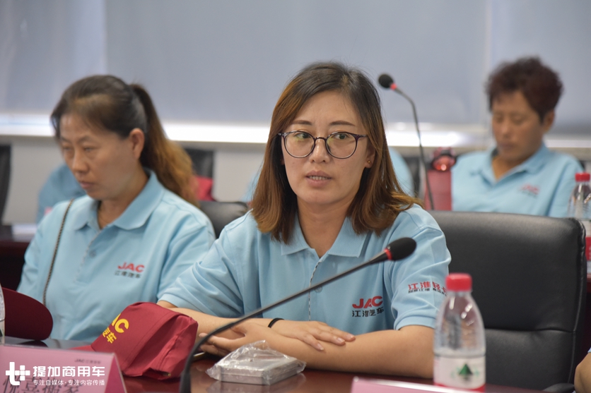 一辆高品质轻卡是怎么诞生的?参观江淮轻卡生产基地带你实际感受 - 第4张 - 提加商用车网 一辆高品质轻卡是怎么诞生的?参观江淮轻卡生产基地带你实际感受 - 第4张