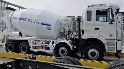 穿梭沙尘驰骋钢铁，再恶劣的工况格尔发也能轻松应对 - 第6张