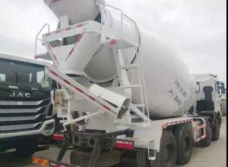 穿梭沙尘驰骋钢铁，再恶劣的工况格尔发也能轻松应对 - 第5张