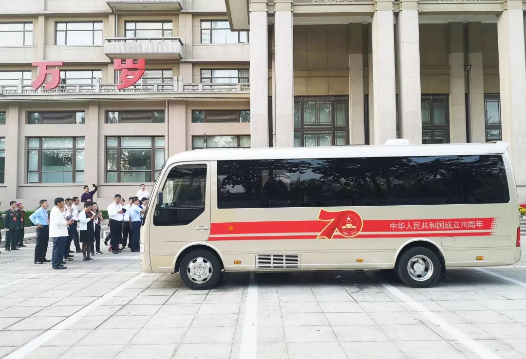 不负重托！超2000辆宇通客车服务国之庆典，向世界展现中国制造 - 第13张