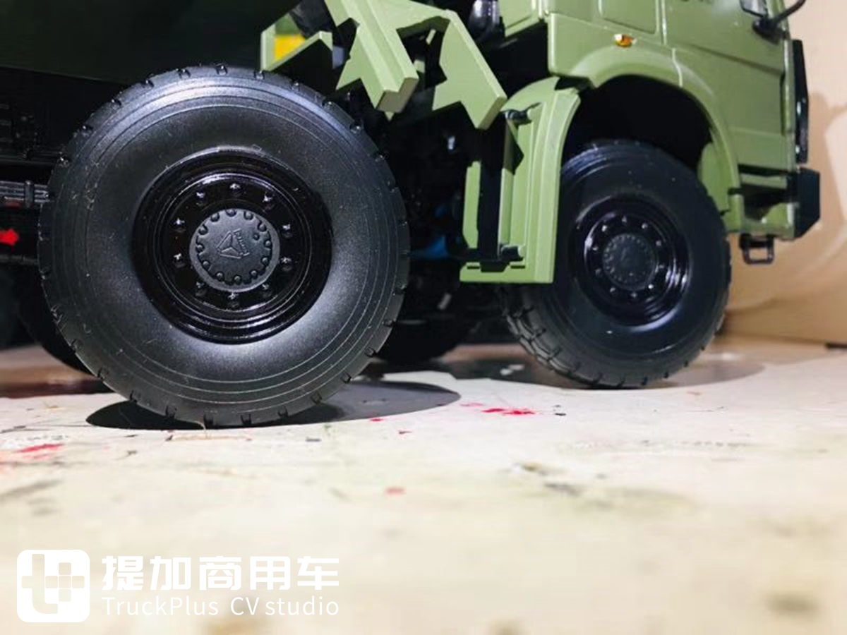 卡车模型也评测，再带你见识一款1:24的重汽豪沃军车模型 - 第19张