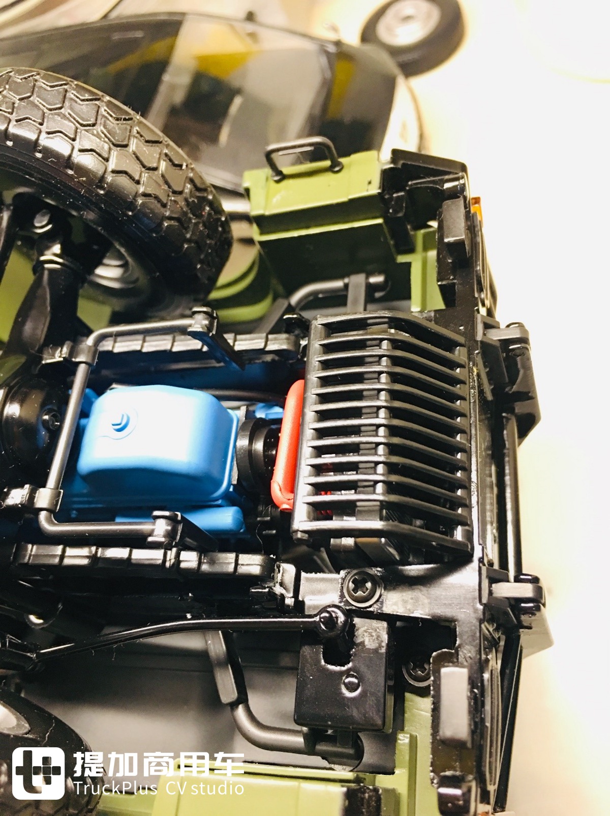卡车模型也评测，再带你见识一款1:24的重汽豪沃军车模型 - 第36张