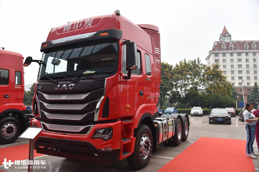 外观改进降油耗,内饰同步旗舰K7风格,带您见识2020款格尔发K5的新变化 - 第1张 - 提加商用车网 外观改进降油耗,内饰同步旗舰K7风格,带您见识2020款格尔发K5的新变化 - 第1张