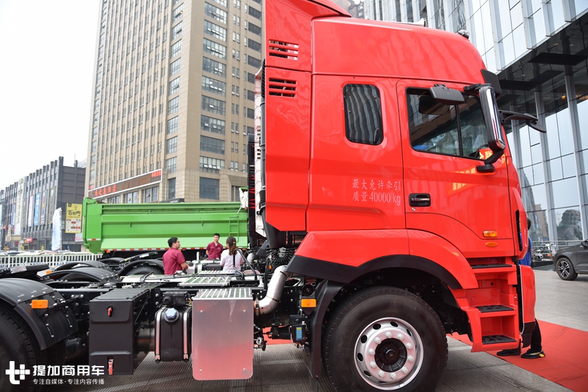 外观改进降油耗,内饰同步旗舰K7风格,带您见识2020款格尔发K5的新变化 - 第3张 - 提加商用车网 外观改进降油耗,内饰同步旗舰K7风格,带您见识2020款格尔发K5的新变化 - 第3张