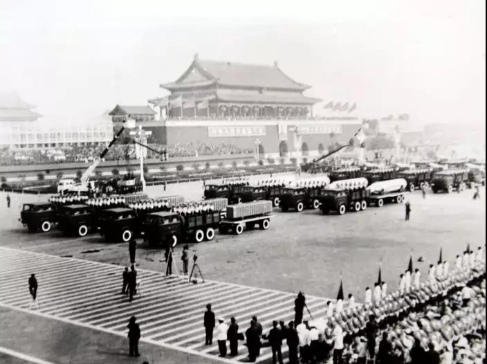 从四川汽车制造厂到上汽红岩5G智能重卡,回顾红岩发展史 - 第4张 - 提加商用车网 从四川汽车制造厂到上汽红岩5G智能重卡,回顾红岩发展史 - 第4张