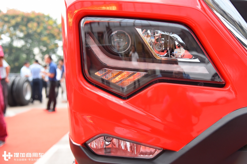 外观改进降油耗,内饰同步旗舰K7风格,带您见识2020款格尔发K5的新变化 - 第6张 - 提加商用车网 外观改进降油耗,内饰同步旗舰K7风格,带您见识2020款格尔发K5的新变化 - 第6张