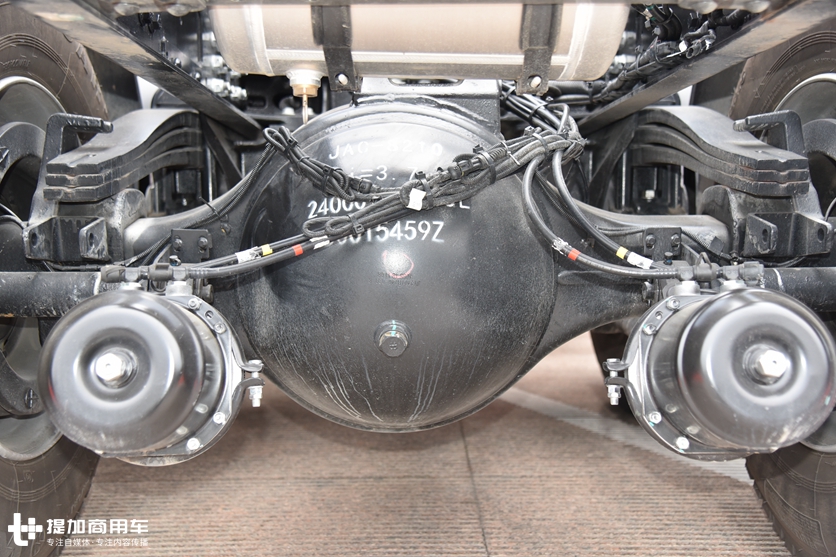 外观改进降油耗,内饰同步旗舰K7风格,带您见识2020款格尔发K5的新变化 - 第10张 - 提加商用车网 外观改进降油耗,内饰同步旗舰K7风格,带您见识2020款格尔发K5的新变化 - 第10张