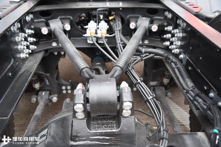 外观改进降油耗,内饰同步旗舰K7风格,带您见识2020款格尔发K5的新变化 - 第12张 - 提加商用车网 外观改进降油耗,内饰同步旗舰K7风格,带您见识2020款格尔发K5的新变化 - 第12张