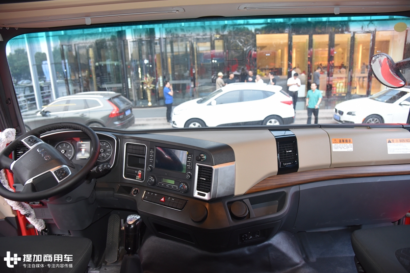 外观改进降油耗,内饰同步旗舰K7风格,带您见识2020款格尔发K5的新变化 - 第15张 - 提加商用车网 外观改进降油耗,内饰同步旗舰K7风格,带您见识2020款格尔发K5的新变化 - 第15张