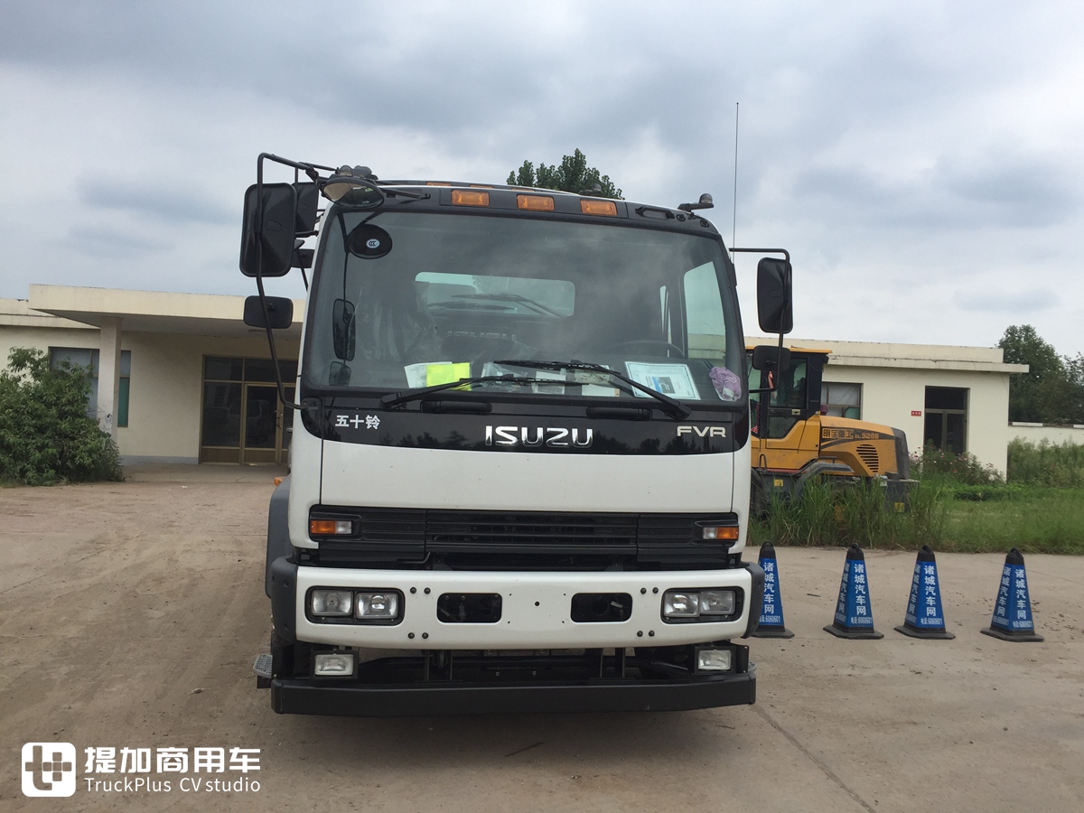 终于把自动挡变速箱引入到了国内，庆铃FVR自动挡载货车实拍 - 第2张