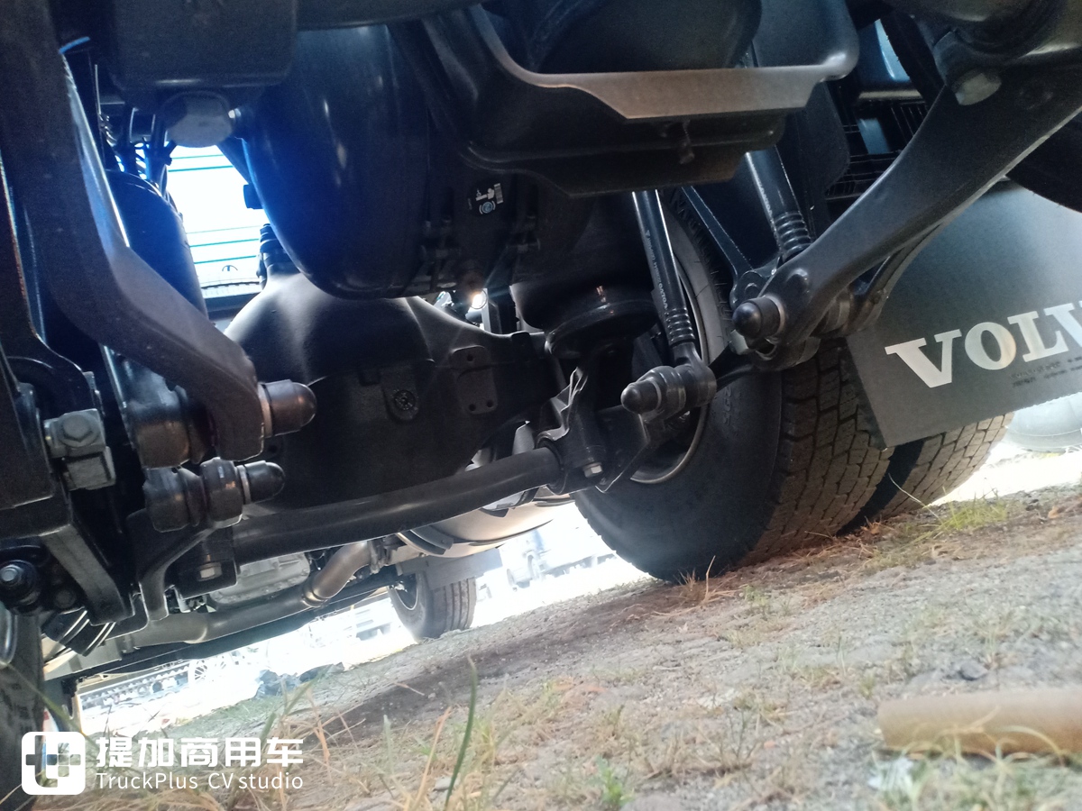 备战双十一,德邦快递全新采购的一大批沃尔沃FM460已经投入运营 - 第8张 - 提加商用车网 备战双十一,德邦快递全新采购的一大批沃尔沃FM460已经投入运营 - 第8张