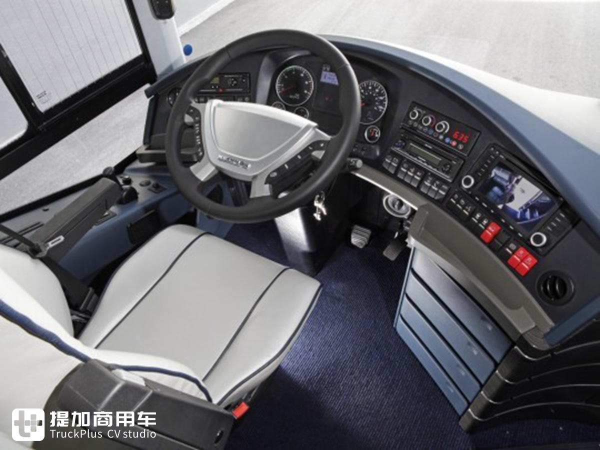 这是目前最高端豪华的双层大巴？尼奥普兰最新款Skyliner旗舰客车实拍 - 第11张