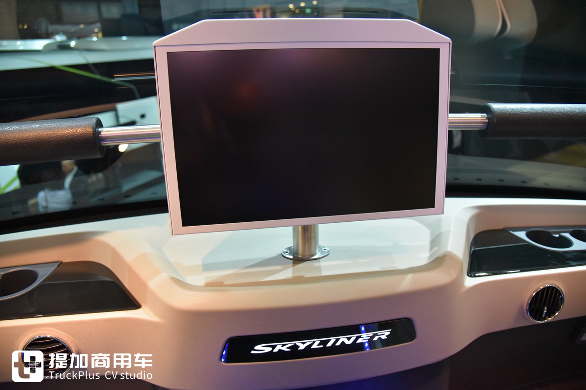 这是目前最高端豪华的双层大巴？尼奥普兰最新款Skyliner旗舰客车实拍 - 第22张