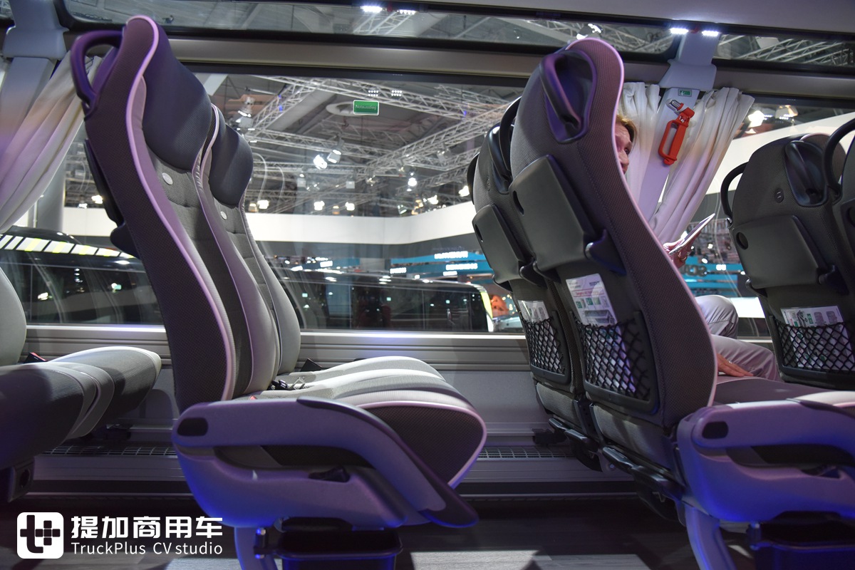 这是目前最高端豪华的双层大巴？尼奥普兰最新款Skyliner旗舰客车实拍 - 第24张