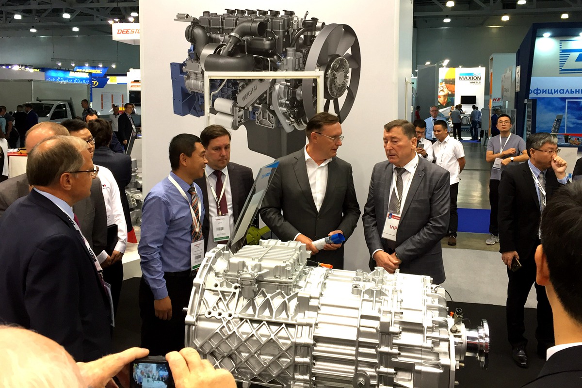 法士特携多款高端产品亮相俄罗斯国际商用车展 - 第2张 - 提加商用车网 法士特携多款高端产品亮相俄罗斯国际商用车展 - 第2张