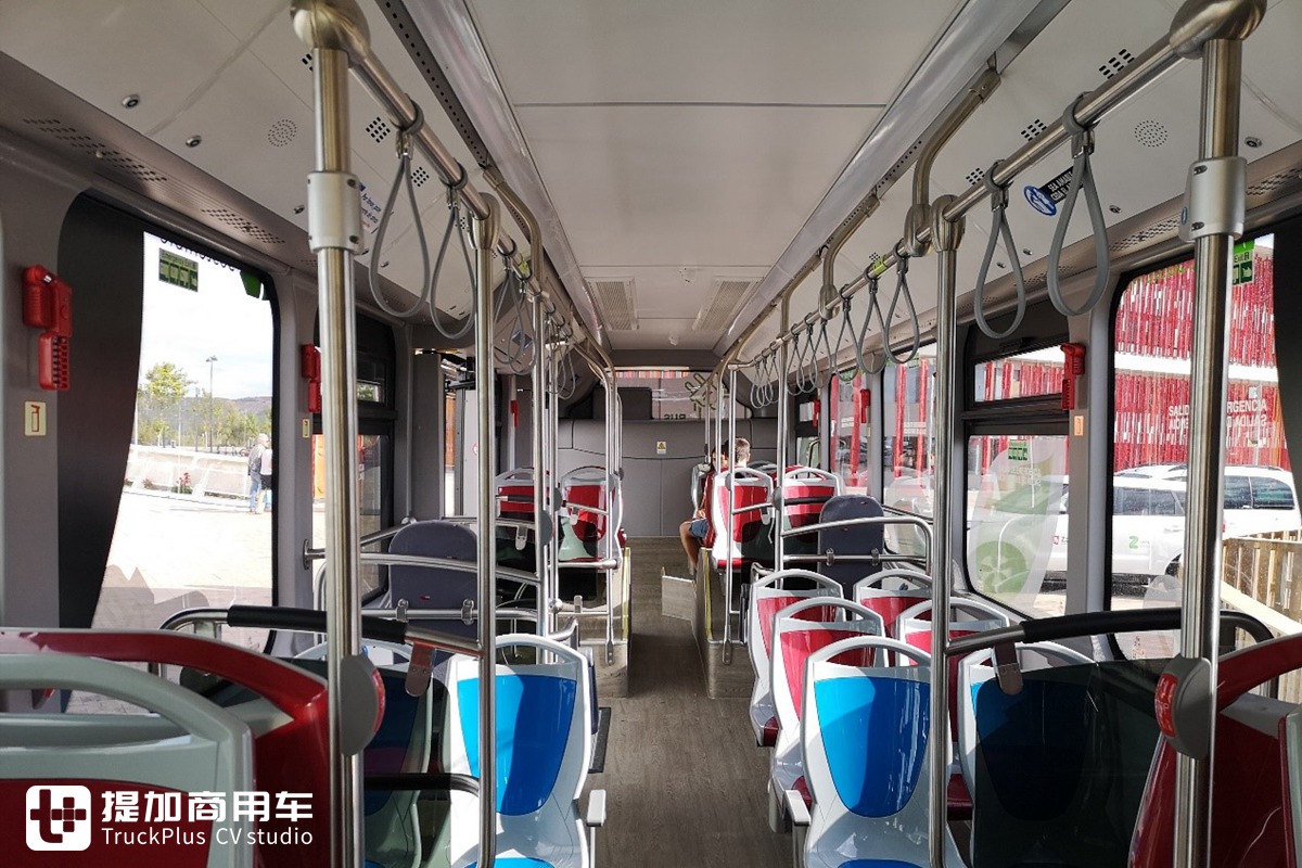 西班牙又采购了一批比亚迪电动公交,这车怎么样?实地乘坐告诉您 - 第9张 - 提加商用车网 西班牙又采购了一批比亚迪电动公交,这车怎么样?实地乘坐告诉您 - 第9张