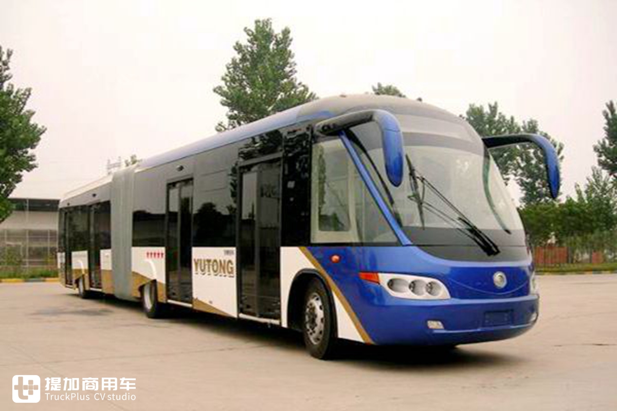 国内最长的25米宇通BRT为何没上路 ?宇通客车大型公交造型进化史(三) - 第2张 - 提加商用车网 国内最长的25米宇通BRT为何没上路 ?宇通客车大型公交造型进化史(三) - 第2张