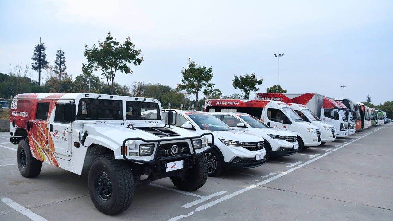 军工品质,强力保障,东风轻型车助阵军运会火炬传递 - 第1张 - 提加商用车网 军工品质,强力保障,东风轻型车助阵军运会火炬传递 - 第1张