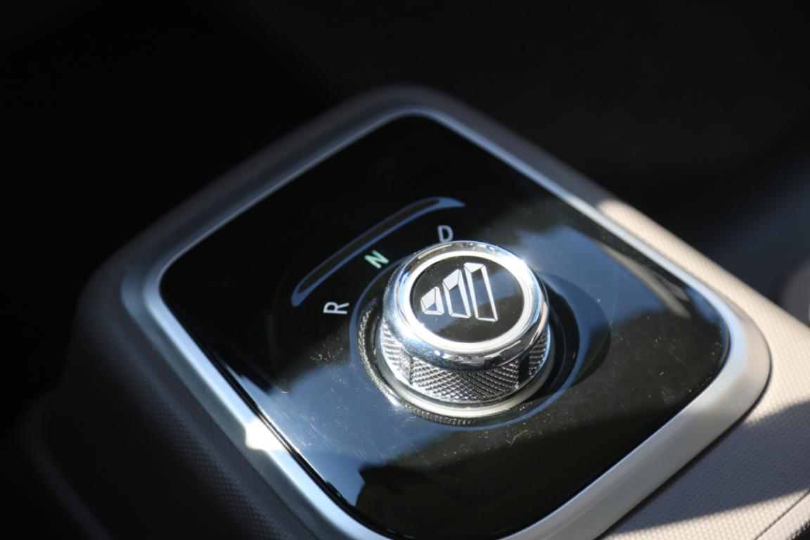 誓做新能源物流车专家,看欧马可智蓝轻卡 - 第12张 - 提加商用车网 誓做新能源物流车专家,看欧马可智蓝轻卡 - 第12张