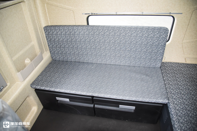 内饰、底盘升级,动力更丰富,最新款三一重卡发生翻天覆地的变化 - 第6张 - 提加商用车网 内饰、底盘升级,动力更丰富,最新款三一重卡发生翻天覆地的变化 - 第6张