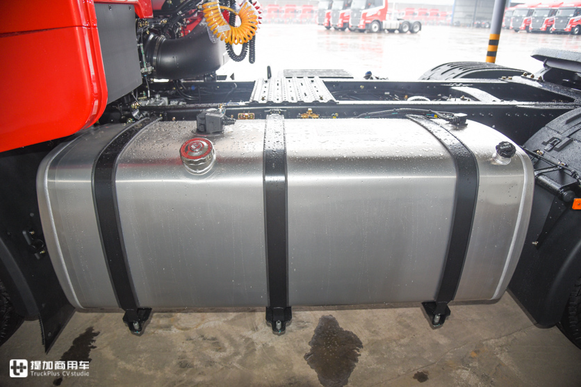 内饰、底盘升级,动力更丰富,最新款三一重卡发生翻天覆地的变化 - 第14张 - 提加商用车网 内饰、底盘升级,动力更丰富,最新款三一重卡发生翻天覆地的变化 - 第14张