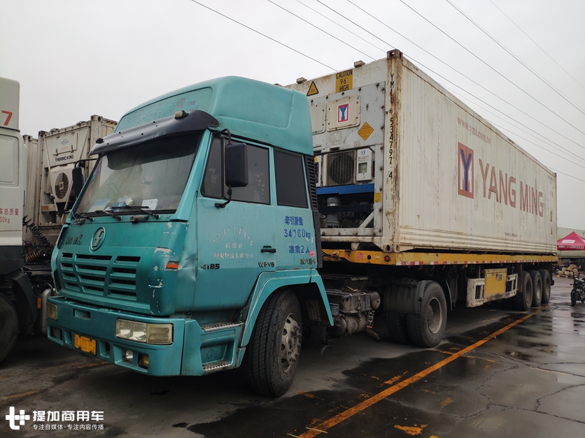 偶遇运营11年的陕汽奥龙，配置在当年非常的先进，现在看依然经典 - 第2张