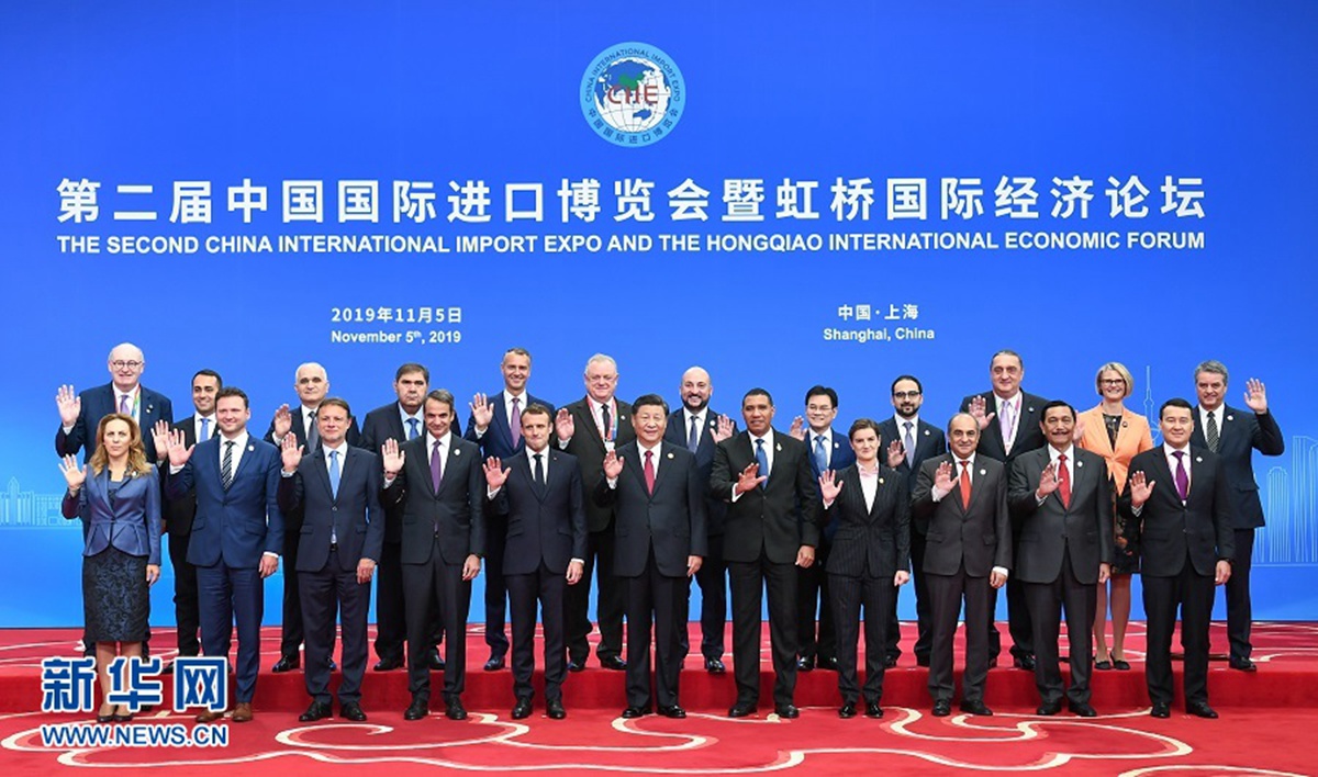 展中国制造风采 行大国之礼 ——金龙客车全面护航第二届进博会 - 第1张 - 提加商用车网 展中国制造风采 行大国之礼 ——金龙客车全面护航第二届进博会 - 第1张