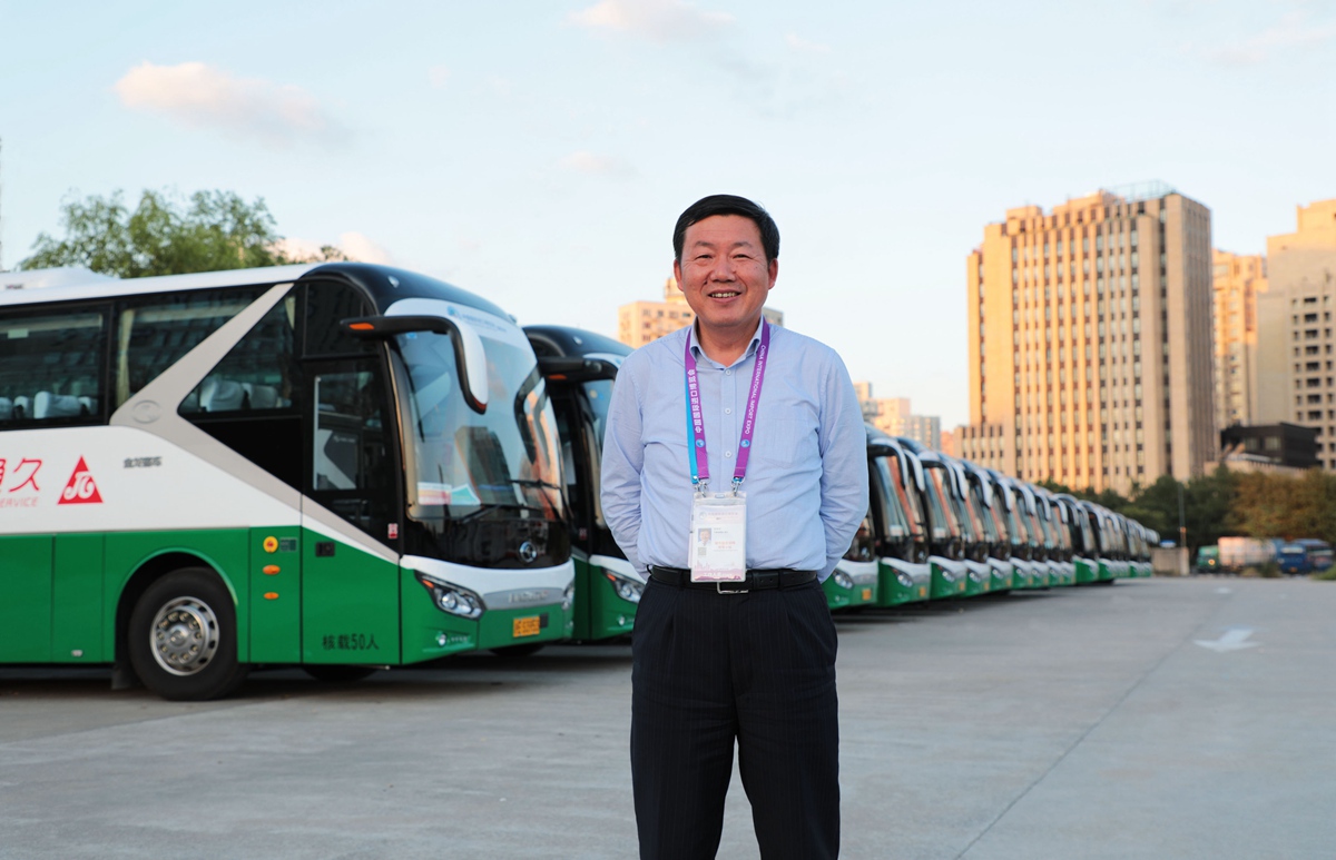 展中国制造风采 行大国之礼 ——金龙客车全面护航第二届进博会 - 第7张 - 提加商用车网 展中国制造风采 行大国之礼 ——金龙客车全面护航第二届进博会 - 第7张