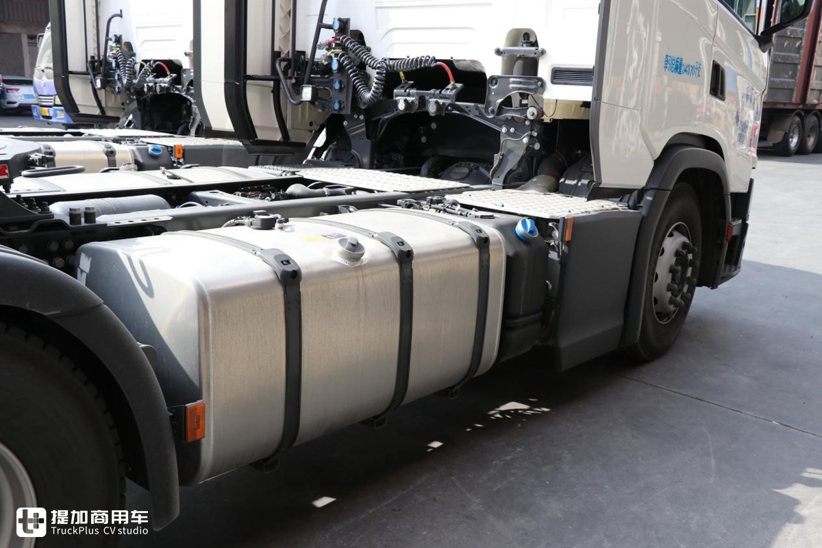 新款斯堪尼亚卡车的入门车型,据说60万出头就能买到,GN410深度评测 - 第13张 - 提加商用车网 新款斯堪尼亚卡车的入门车型,据说60万出头就能买到,GN410深度评测 - 第13张