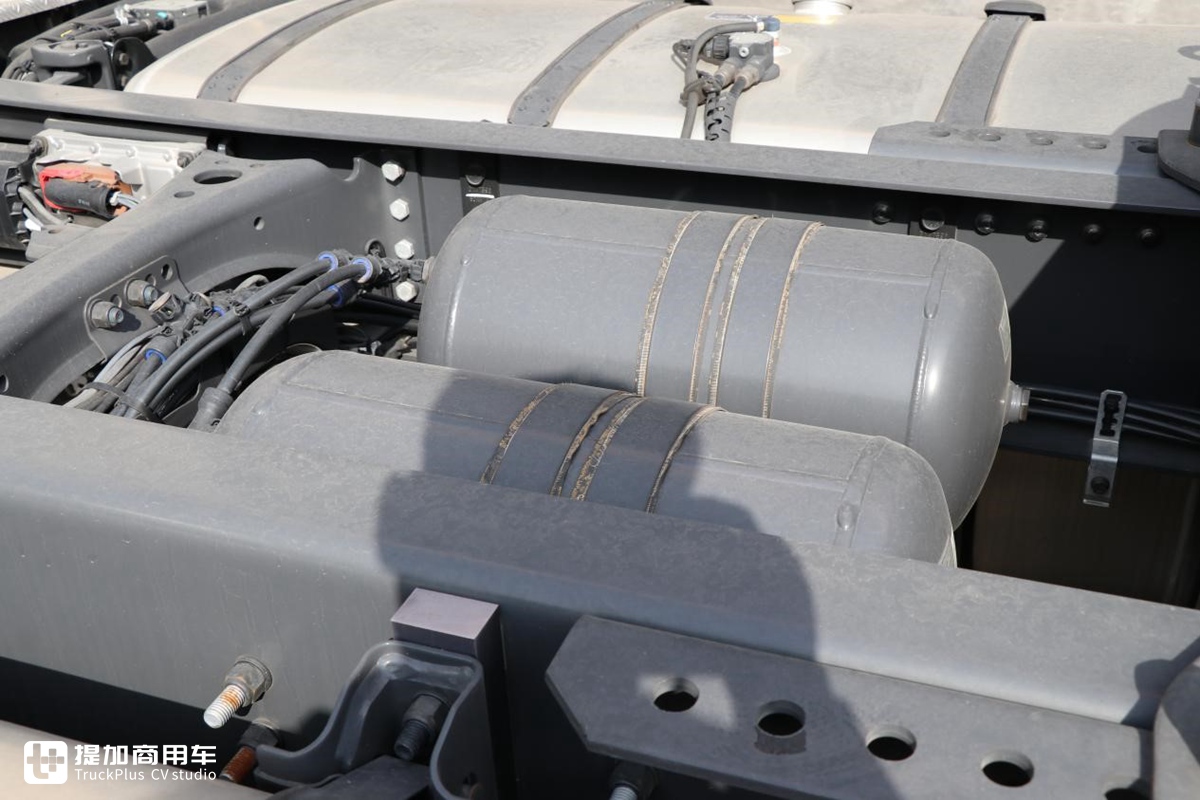 新款斯堪尼亚卡车的入门车型,据说60万出头就能买到,GN410深度评测 - 第18张 - 提加商用车网 新款斯堪尼亚卡车的入门车型,据说60万出头就能买到,GN410深度评测 - 第18张