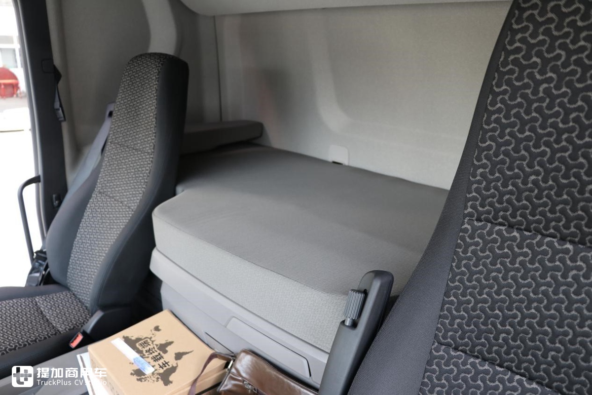 新款斯堪尼亚卡车的入门车型,据说60万出头就能买到,GN410深度评测 - 第38张 - 提加商用车网 新款斯堪尼亚卡车的入门车型,据说60万出头就能买到,GN410深度评测 - 第38张