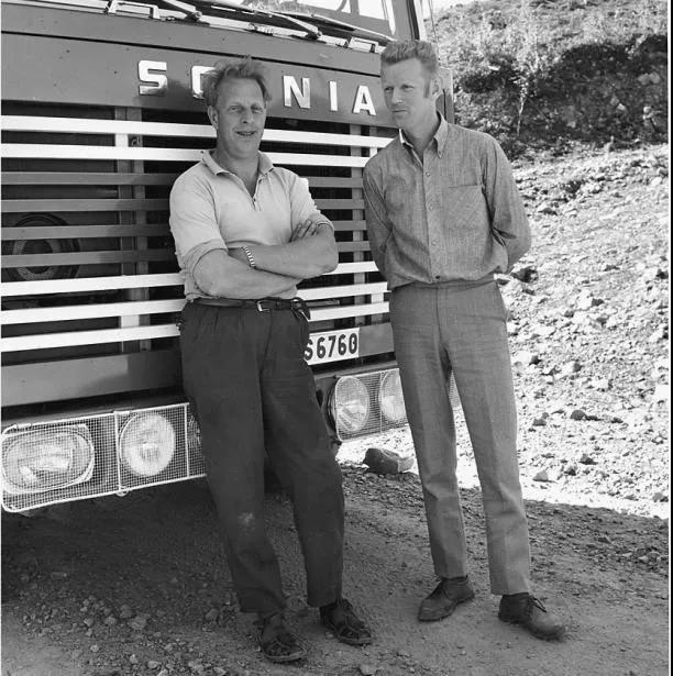 【V8】无惧严苛，塑造口碑——第一位V8用户 - 第1张