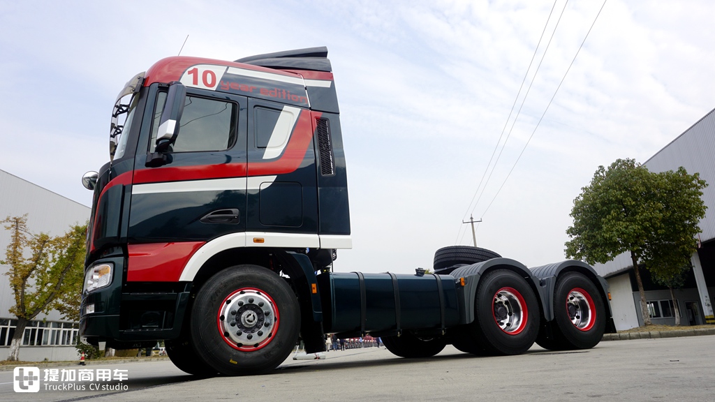 开启下一个辉煌十年, 联合卡车国六燃气卡车和10周年限量车型上市 - 第8张 - 提加商用车网 开启下一个辉煌十年, 联合卡车国六燃气卡车和10周年限量车型上市 - 第8张