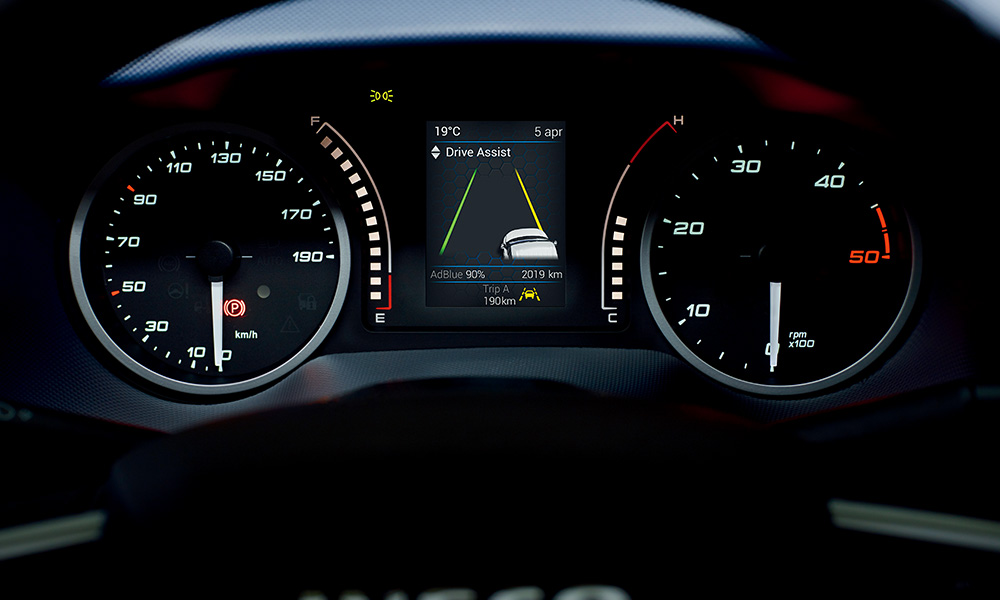 智能化定制,适合房车改装,2020款依维柯New Daily确实改进很大 - 第8张 - 提加商用车网 智能化定制,适合房车改装,2020款依维柯New Daily确实改进很大 - 第8张