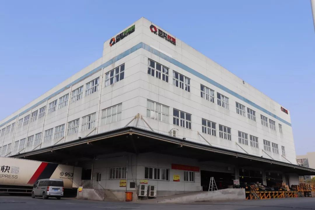 沃尔沃与百世快递联手,为快递运输保驾护航 - 第6张 - 提加商用车网 沃尔沃与百世快递联手,为快递运输保驾护航 - 第6张