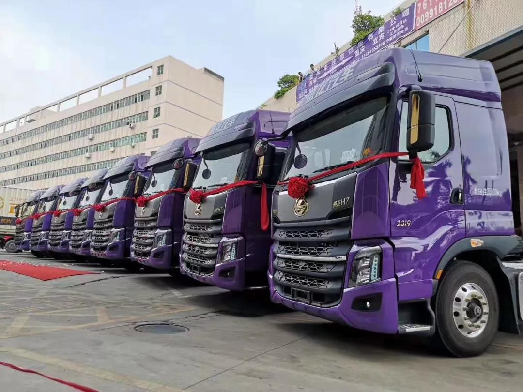 京东、顺丰、邮政都在用，这个双十一乘龙快递车你见到几辆？ - 第6张