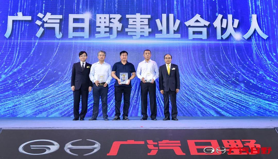 三百万公里无大修,广汽日野领跑中国重卡行业 - 第6张 - 提加商用车网 三百万公里无大修,广汽日野领跑中国重卡行业 - 第6张