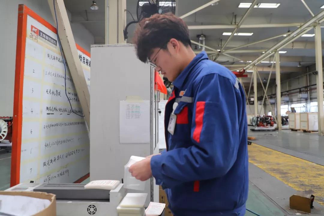 联合动力的“火眼金睛” 把好发动机质量的最后一道关 - 第3张