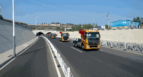 不负众望,首发告捷!ULT超轻“车车富”震撼登陆濮阳 - 第4张 - 提加商用车网 不负众望,首发告捷!ULT超轻“车车富”震撼登陆濮阳 - 第4张