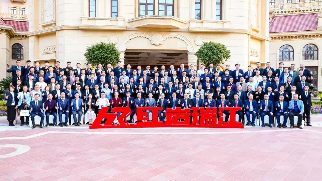 重新定义“高精尖” 上汽红岩搅拌车品牌不一般 - 第6张 - 提加商用车网 重新定义“高精尖” 上汽红岩搅拌车品牌不一般 - 第6张