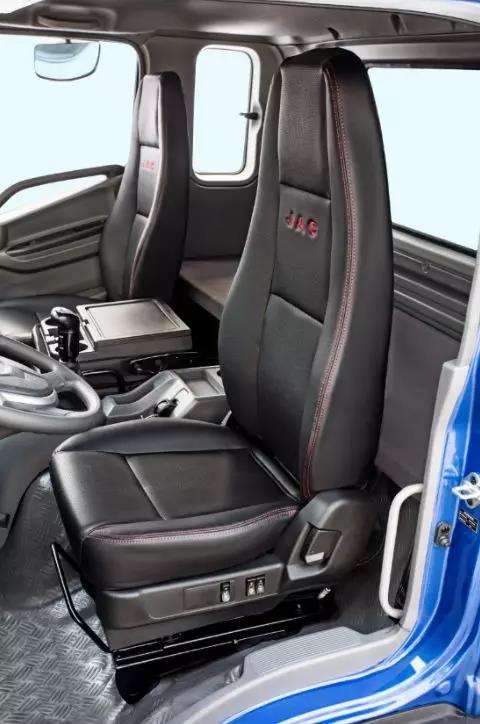 提升绿通运输品质,江淮帅铃全能绿通版齐鲁大地绽放异彩 - 第5张 - 提加商用车网 提升绿通运输品质,江淮帅铃全能绿通版齐鲁大地绽放异彩 - 第5张