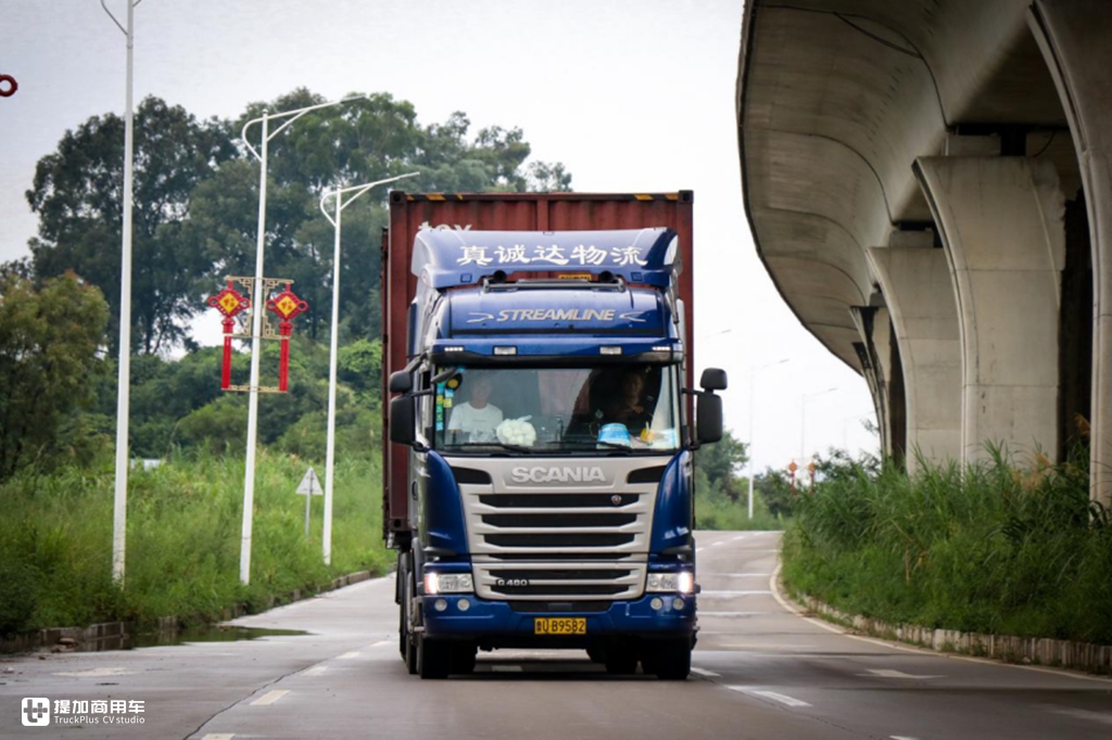 这款卡车连安全气囊都配上了,少见的斯堪尼亚主动安全版实拍解析 - 第1张 - 提加商用车网 这款卡车连安全气囊都配上了,少见的斯堪尼亚主动安全版实拍解析 - 第1张