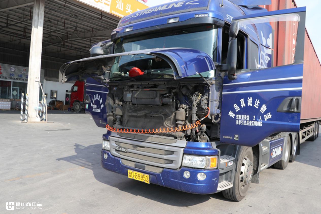 这款卡车连安全气囊都配上了,少见的斯堪尼亚主动安全版实拍解析 - 第2张 - 提加商用车网 这款卡车连安全气囊都配上了,少见的斯堪尼亚主动安全版实拍解析 - 第2张