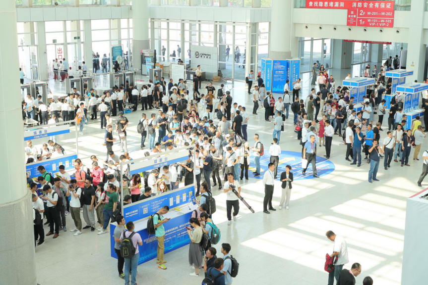 站在新高度仰望未来，2020道路运输车辆展将全面升级 - 第5张