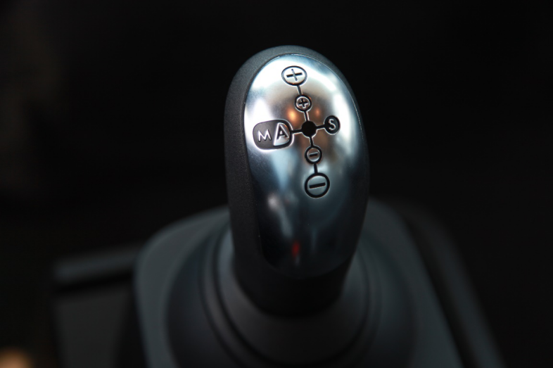 创新引领未来，江淮格尔发V7荣获“2019年度第一长头重卡” - 第5张