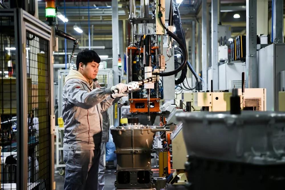 夜访东风动力总成工厂,看龙擎生产线上的奋斗者 - 第9张 - 提加商用车网 夜访东风动力总成工厂,看龙擎生产线上的奋斗者 - 第9张